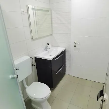 Apartman I Studio Apartman Vitana Garesnica Buitenkant foto